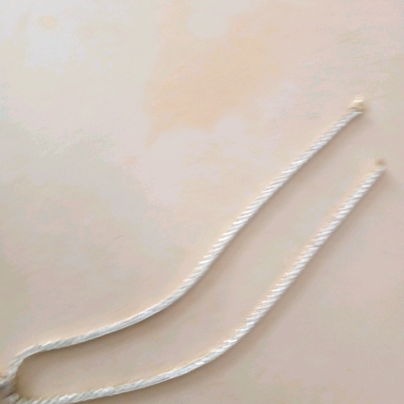 Diamond gold chain including pendant